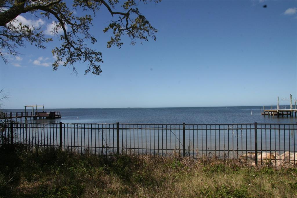 000 BLUFF BOULEVARD
