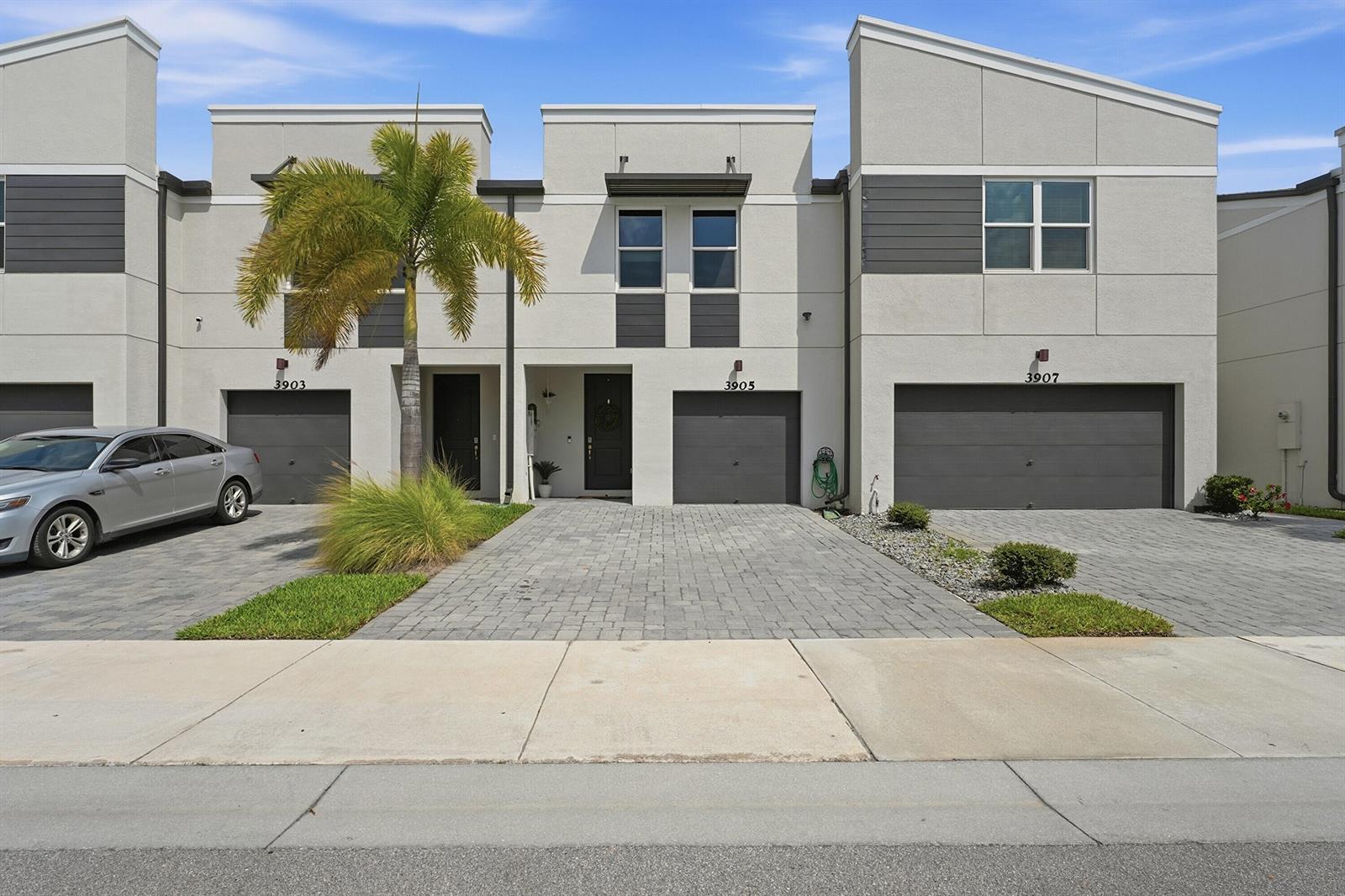3905 SE Mentmore Lane, Stuart FL 34997