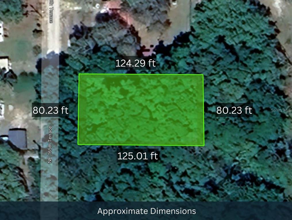 This is an aerial map showing the approximate dimensions of a rectangular plot of land — NE 165TH TERRACE, SILVER SPRINGS, FL