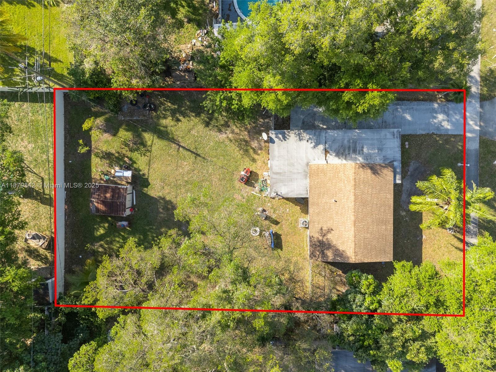 114 Marion Rd, West Park FL 33023