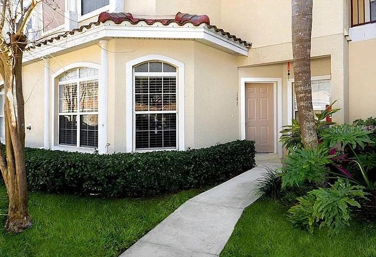 980 MOORING AVENUE UNIT 103
