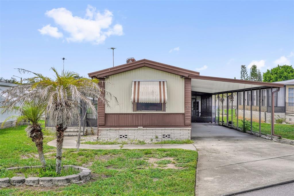 242 CANDLEWOOD DRIVE