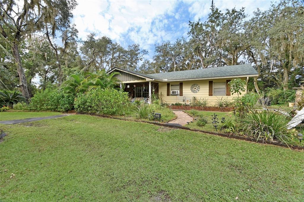 1576 MURPHY ROAD