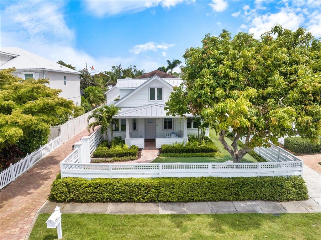 1841 DATURA STREET