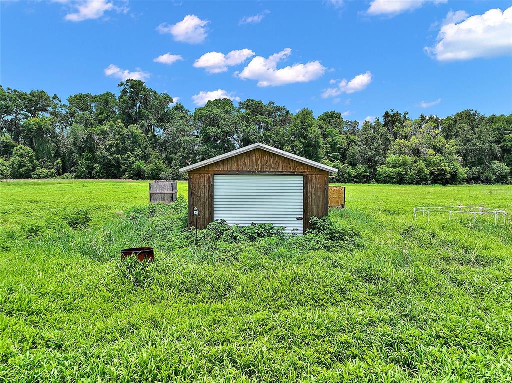15785 NW 33RD TERRACE, REDDICK, FL — photo 2 of 11