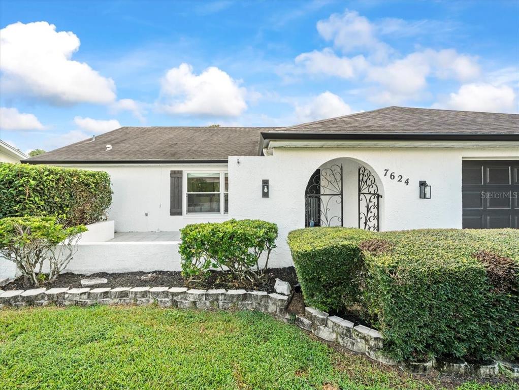 7624 SUMMERTREE LANE