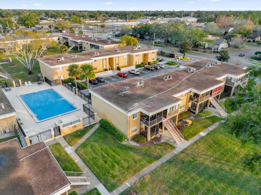 1000 LAKE OF THE WOODS BOULEVARD UNIT 203E