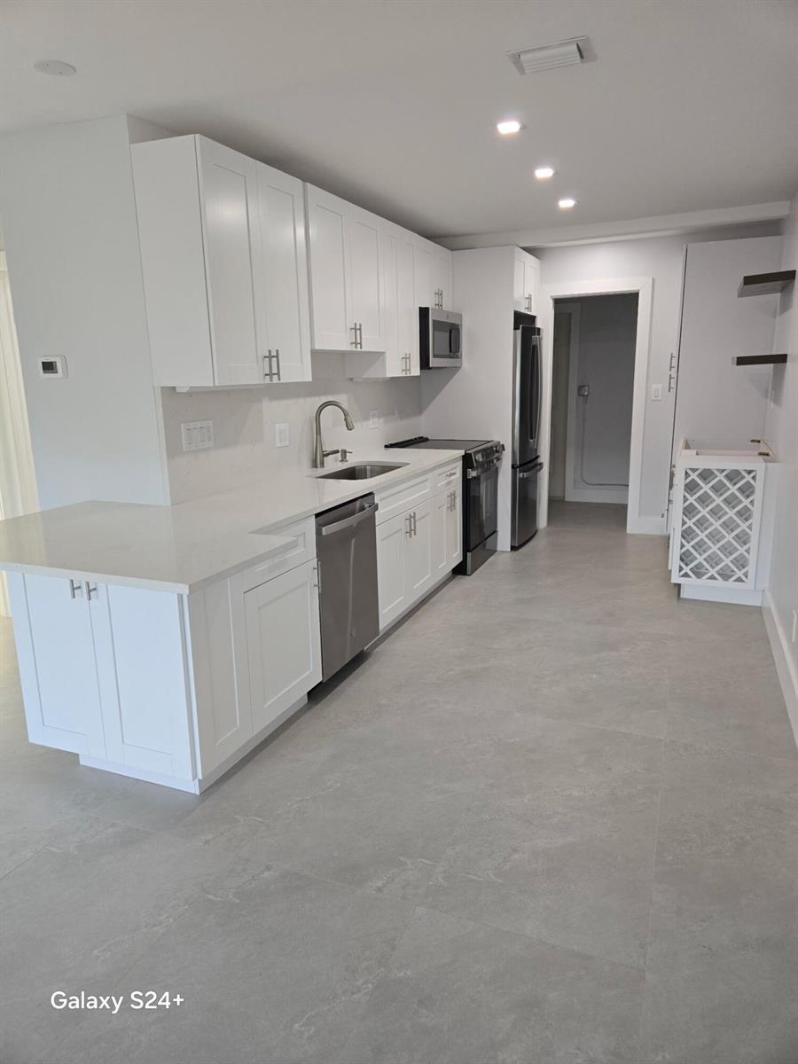 4951 SW 28th Terrace # 2, Fort Lauderdale FL 33312
