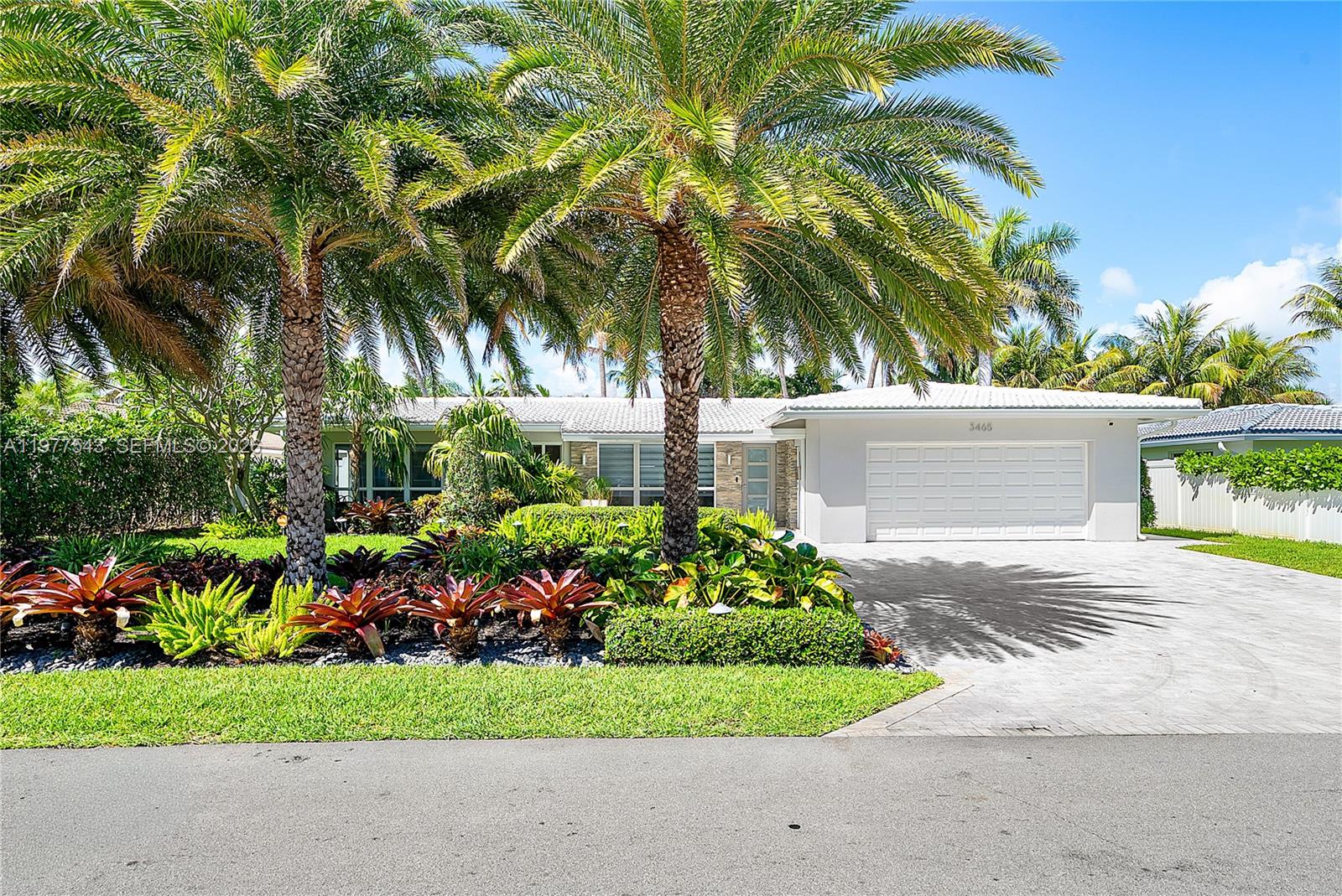 3465 NE 31st Ave, Lighthouse Point FL 33064
