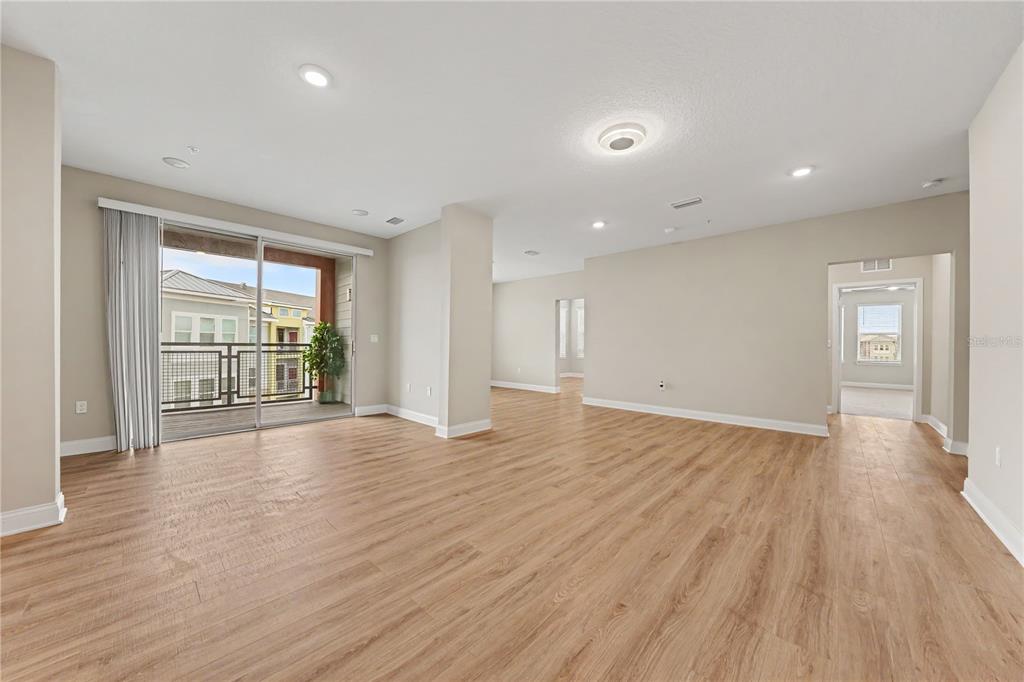 7505 LAUREATE BOULEVARD UNIT 2407, ORLANDO, FL — photo 4 of 30