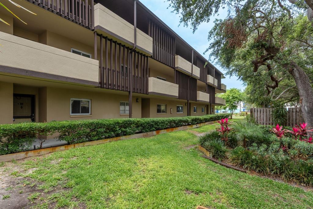 1241 S MARTIN LUTHER KING JR AVENUE UNIT 302