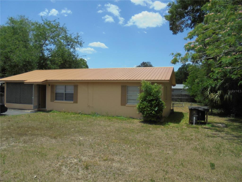 2912 NE 24TH COURT