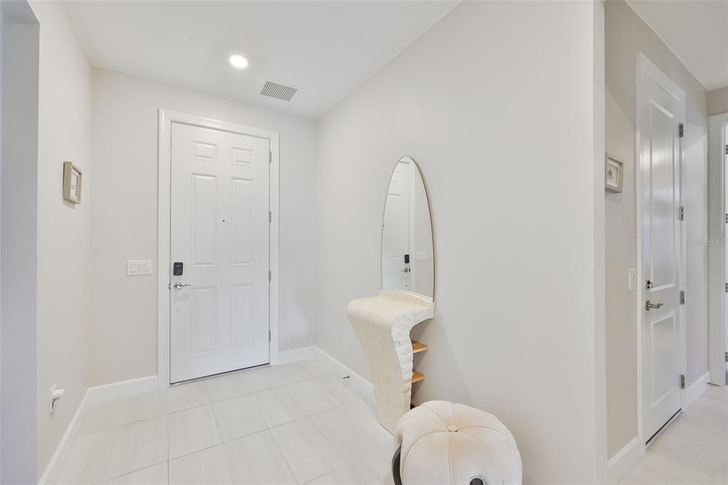16320 HIDDEN OAK LOOP, BRADENTON, FL — photo 4 of 30