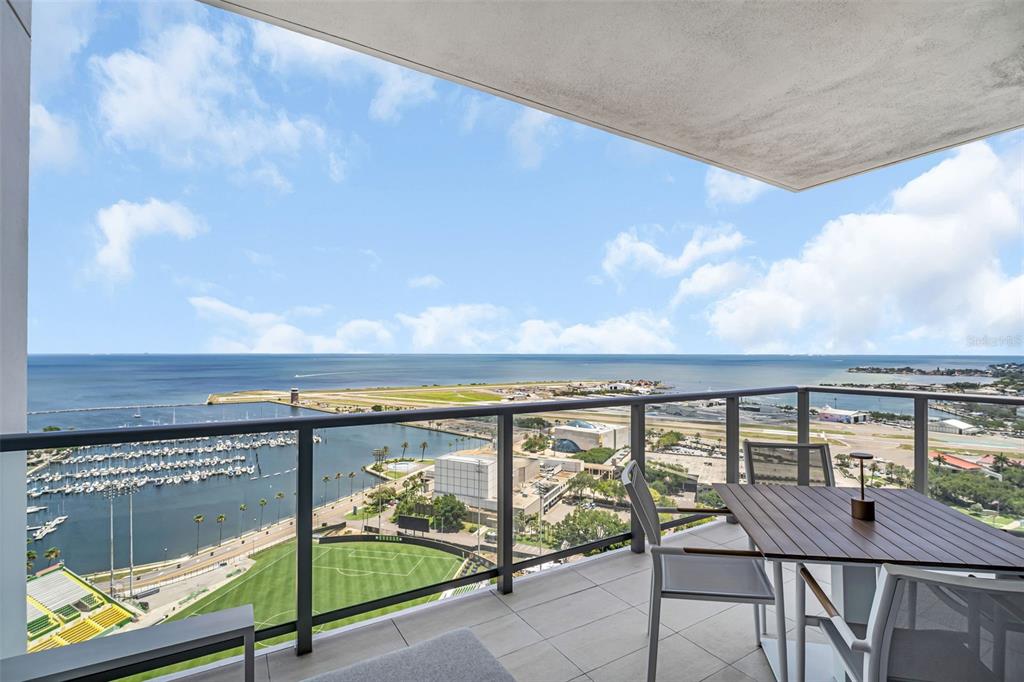 301 1ST STREET S UNIT 2501