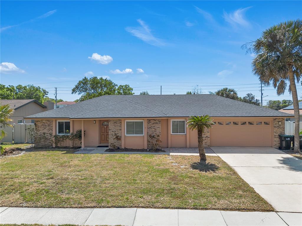8720 LARWIN LANE