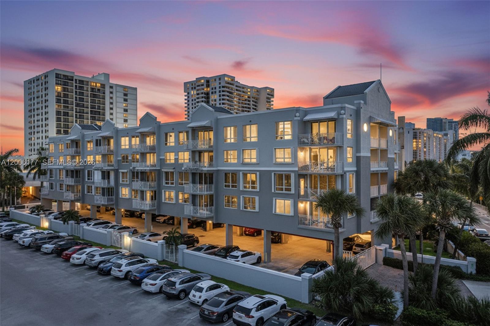 2642 Collins Ave # 306, Miami Beach FL 33140
