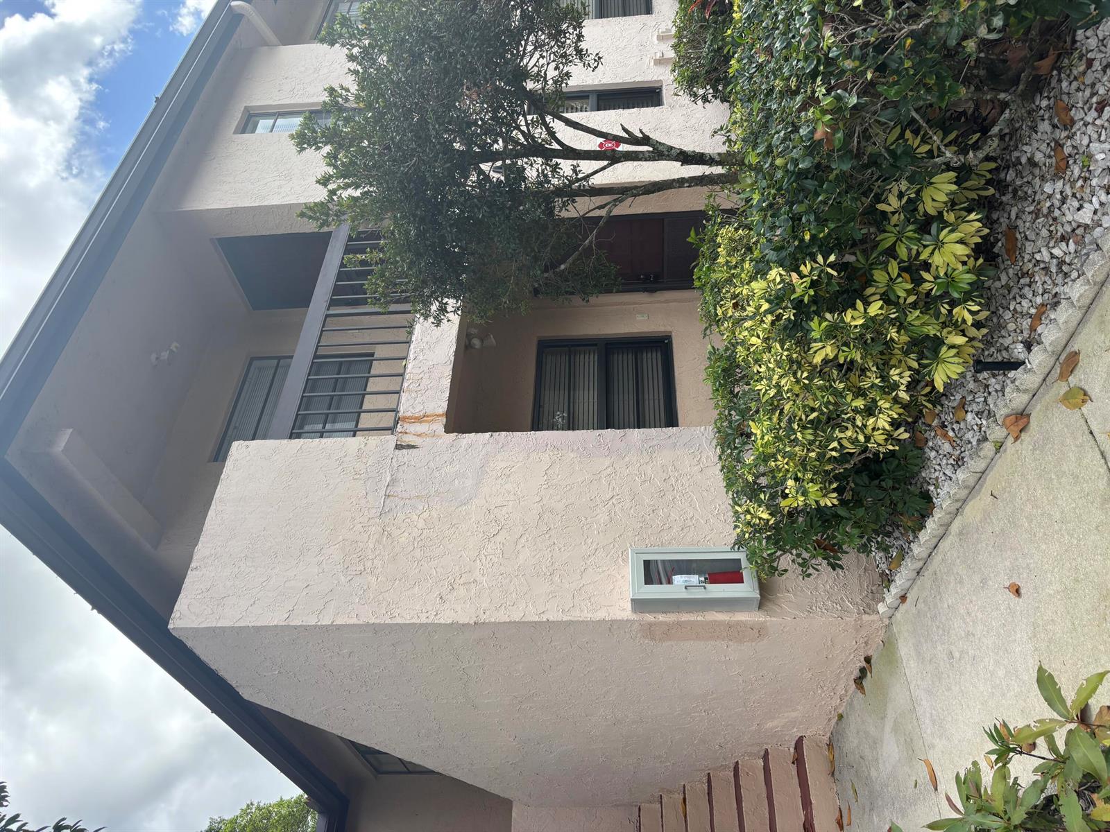 9268 Vista Del Lago # 26b, Boca Raton FL 33428