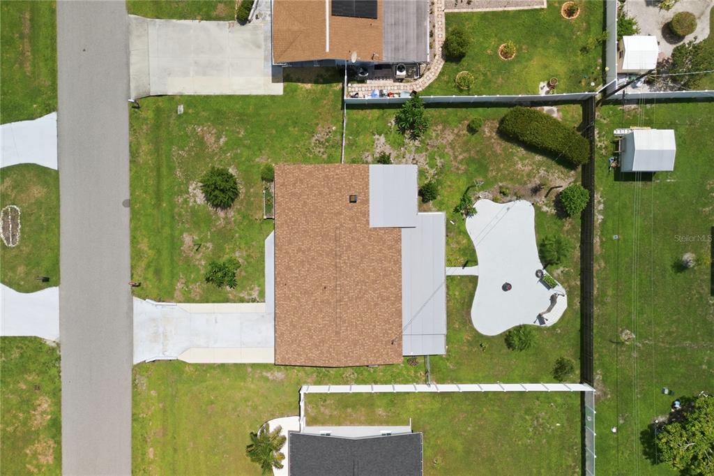 1317 CYPRESS AVENUE, VENICE, FL — photo 3 of 30