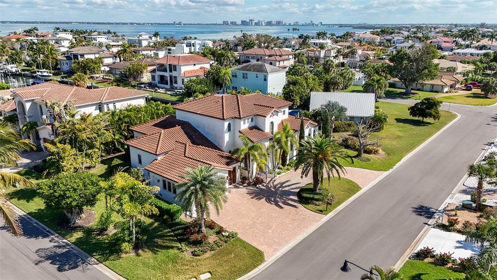 1005 BOGEY LANE, LONGBOAT KEY, FL — photo 2 of 30