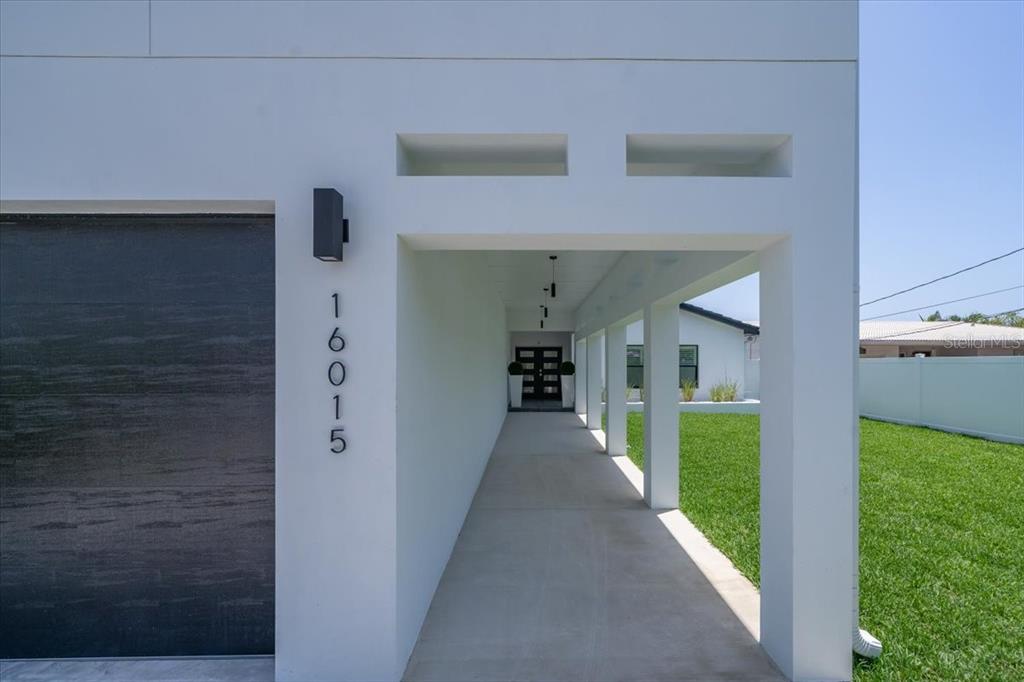 16015 REDINGTON DRIVE, REDINGTON BEACH, FL — photo 5 of 30