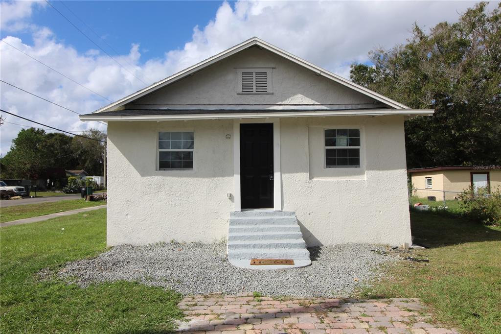 828 WILLIE MAYS PARKWAY