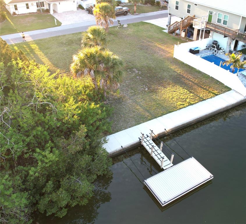 13908 KING, HUDSON, FL — photo 5 of 22