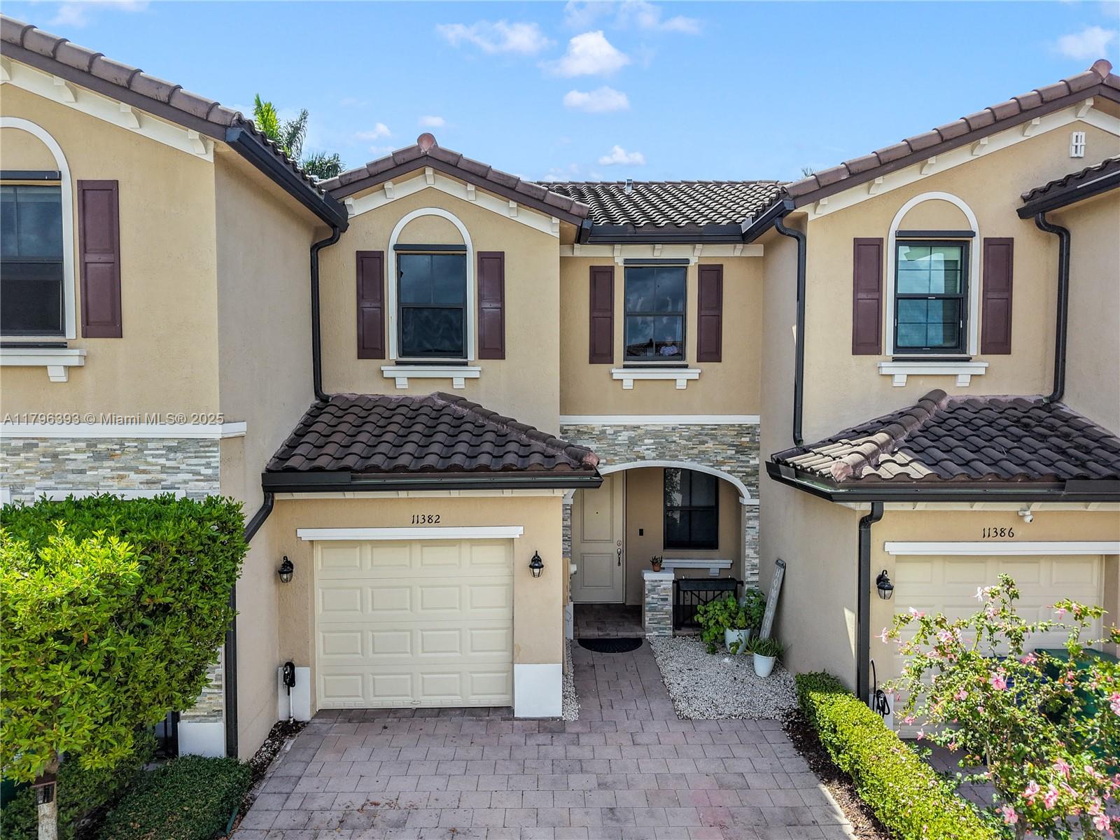 11382 SW 254th Ter, Homestead FL 33032
