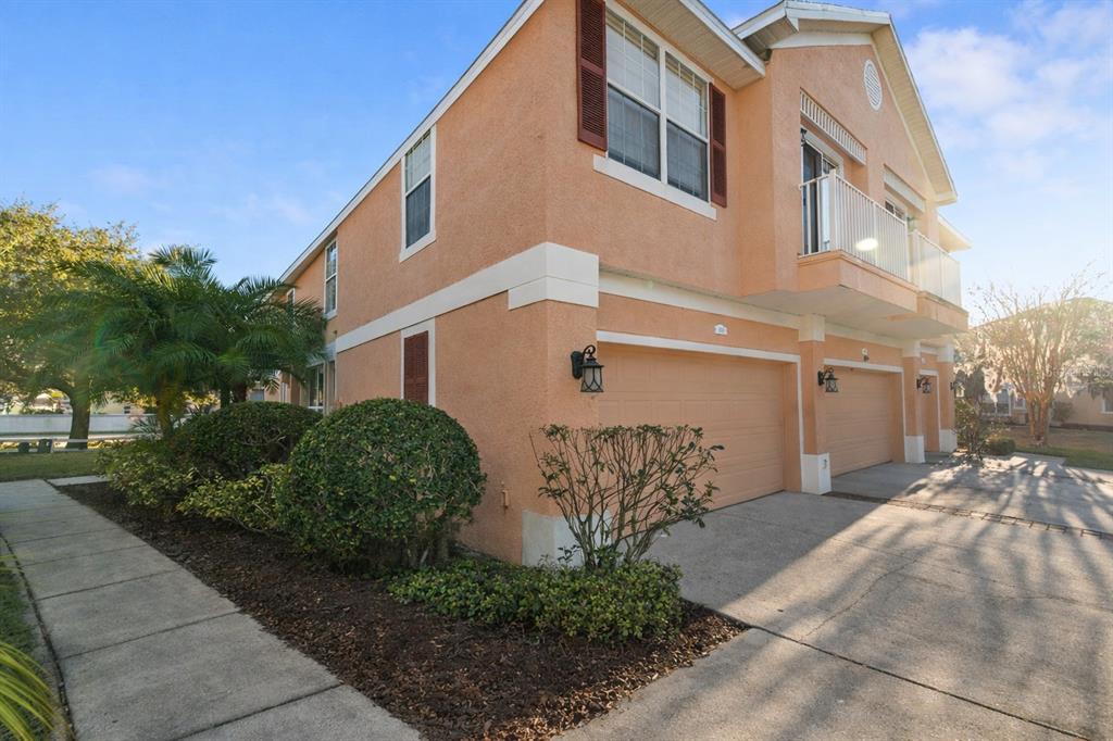 8408 SHALLOW CREEK COURT