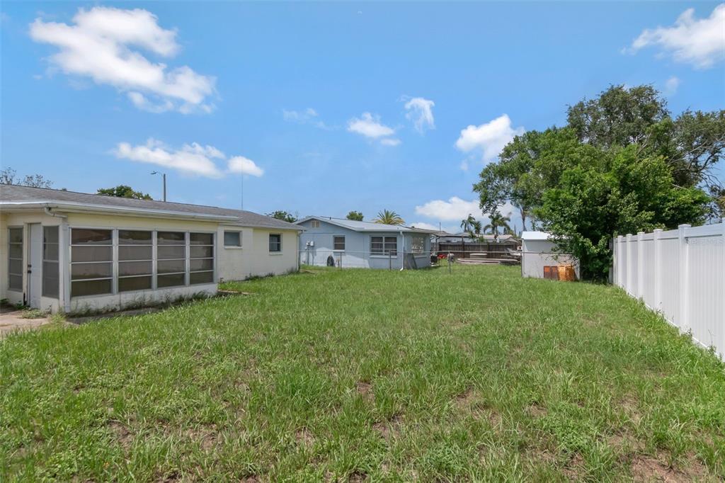 1024 VIKING DRIVE, HOLIDAY, FL — photo 4 of 30