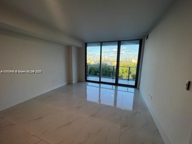 16385 Biscayne Blvd # 820, North Miami Beach FL 33160