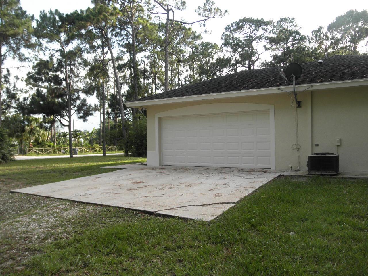 Exterior — FL