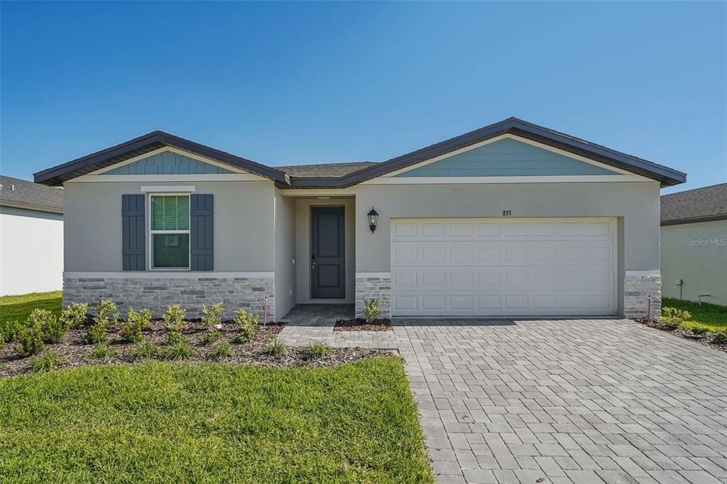 851 SUNSHOWER DRIVE
