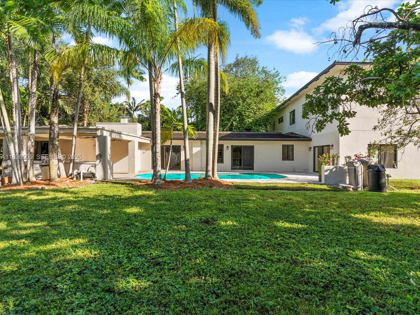 8501 SW 68th St Rd, Miami FL 33143