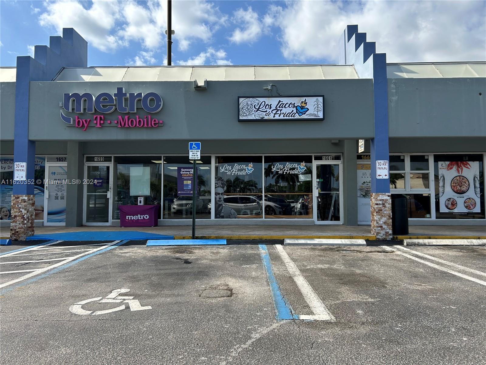 1661 Sw 107 ave, Miami FL 33165