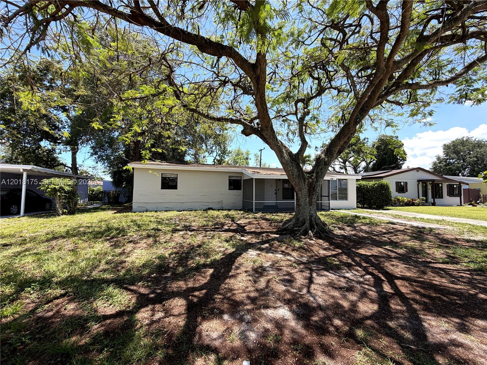 4270 SW 49th Ct, Dania Beach FL 33314