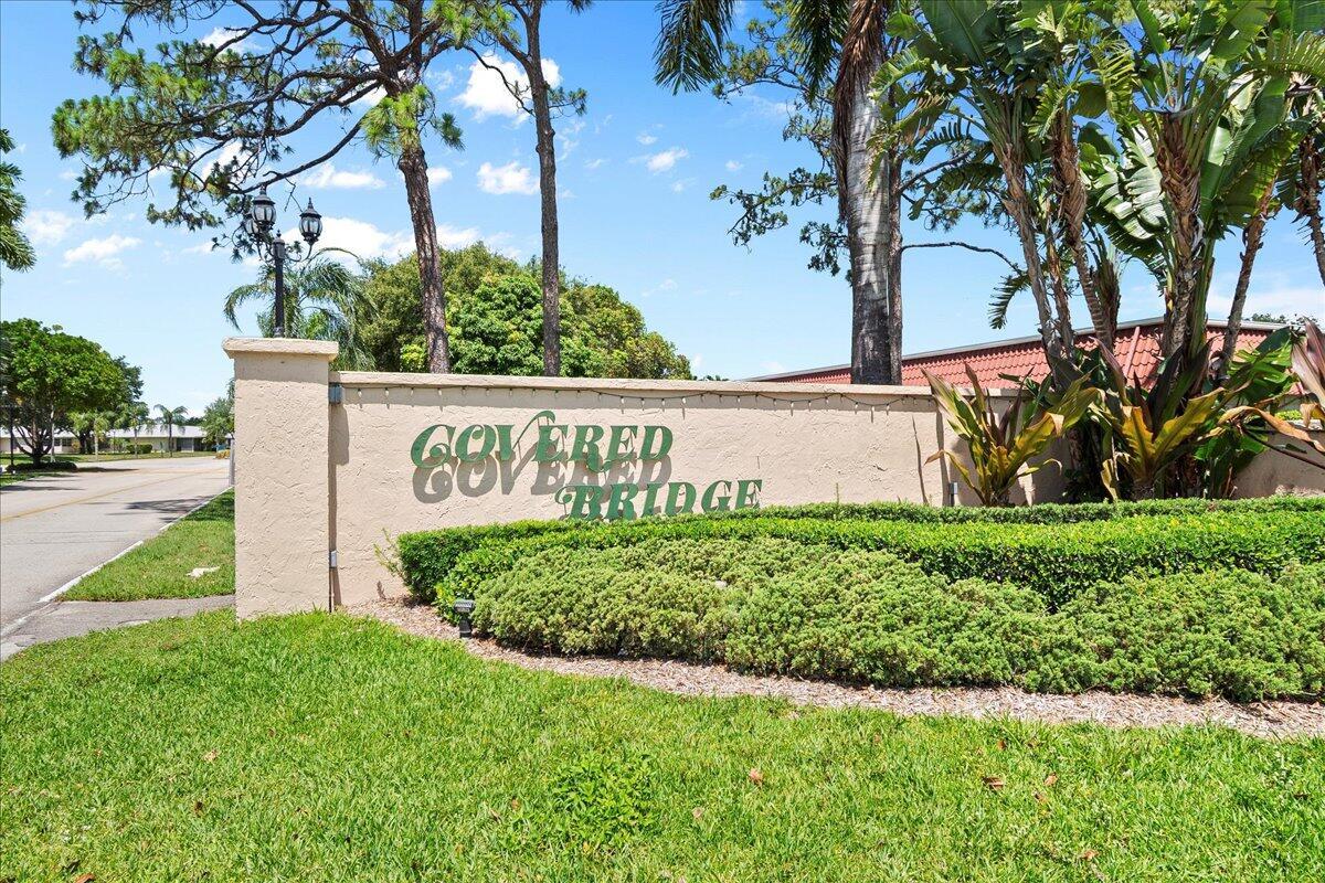 102 Amherst Lane, FL 33467