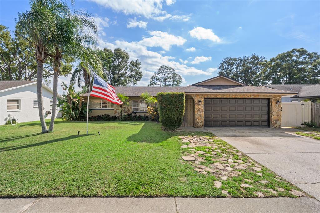 1407 GARDEN AVENUE