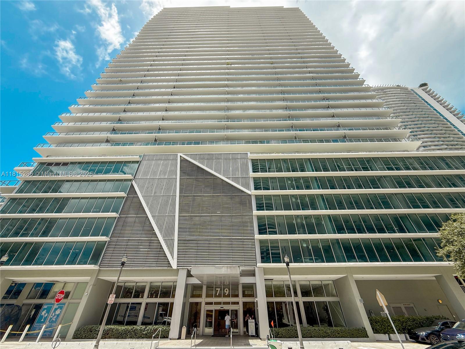 79 SW 12th St, Miami FL 33130