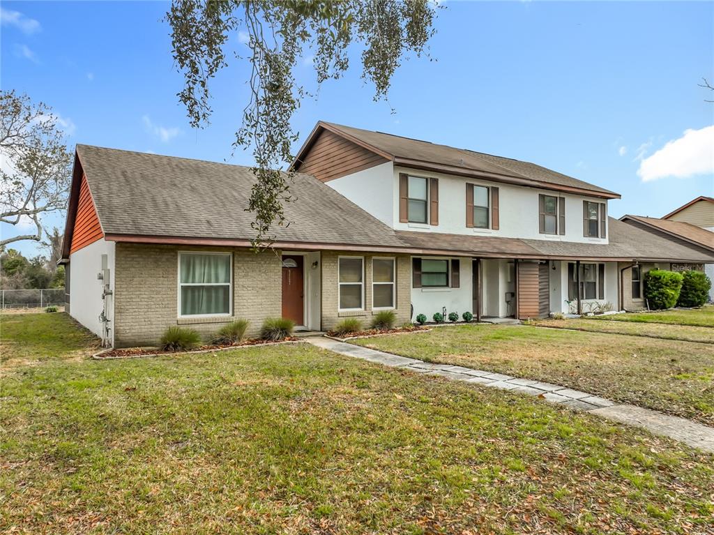 9467 LAKE LOTTA CIRCLE