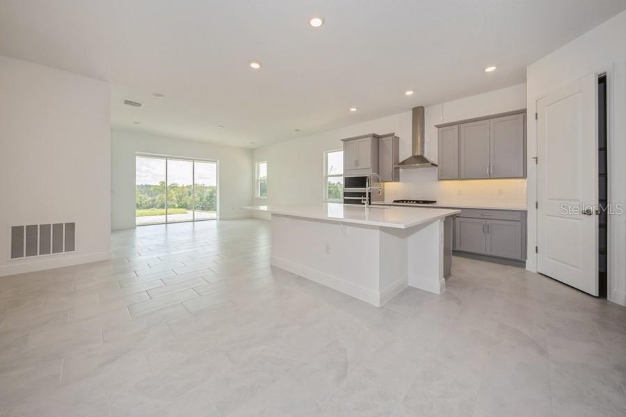 16029 VOLTERRA POINT, MONTVERDE, FL — photo 3 of 30