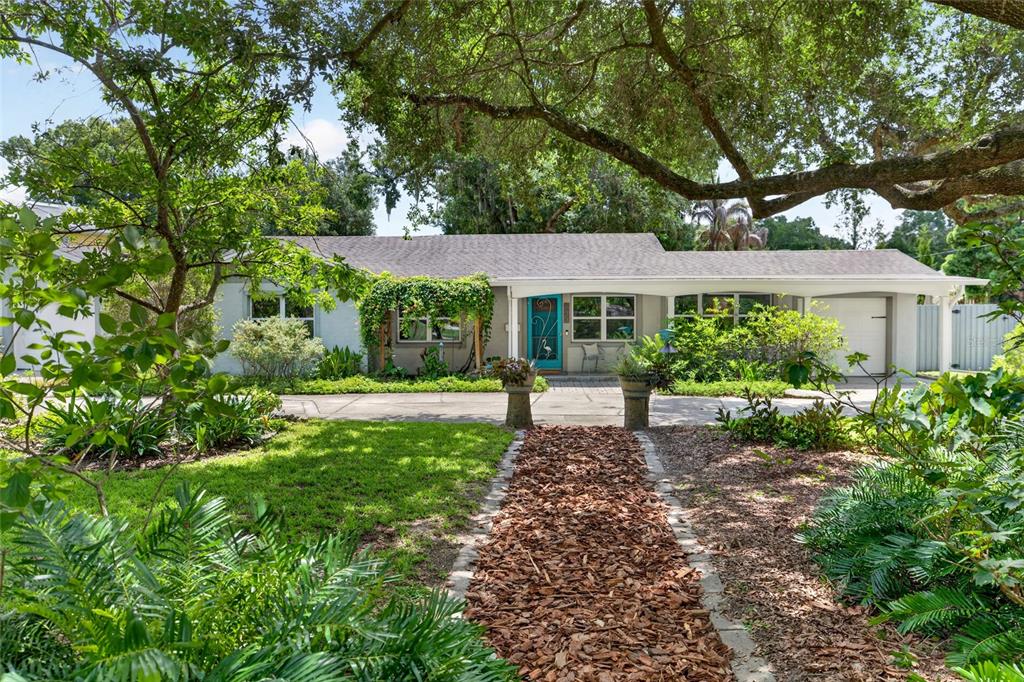 633 BUCKMINSTER CIRCLE
