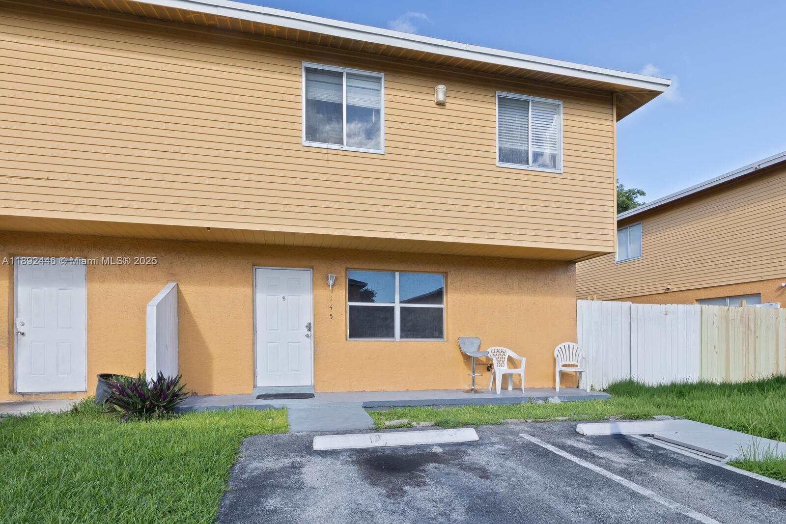 145 NE 12th Ave # 145, Homestead FL 33030