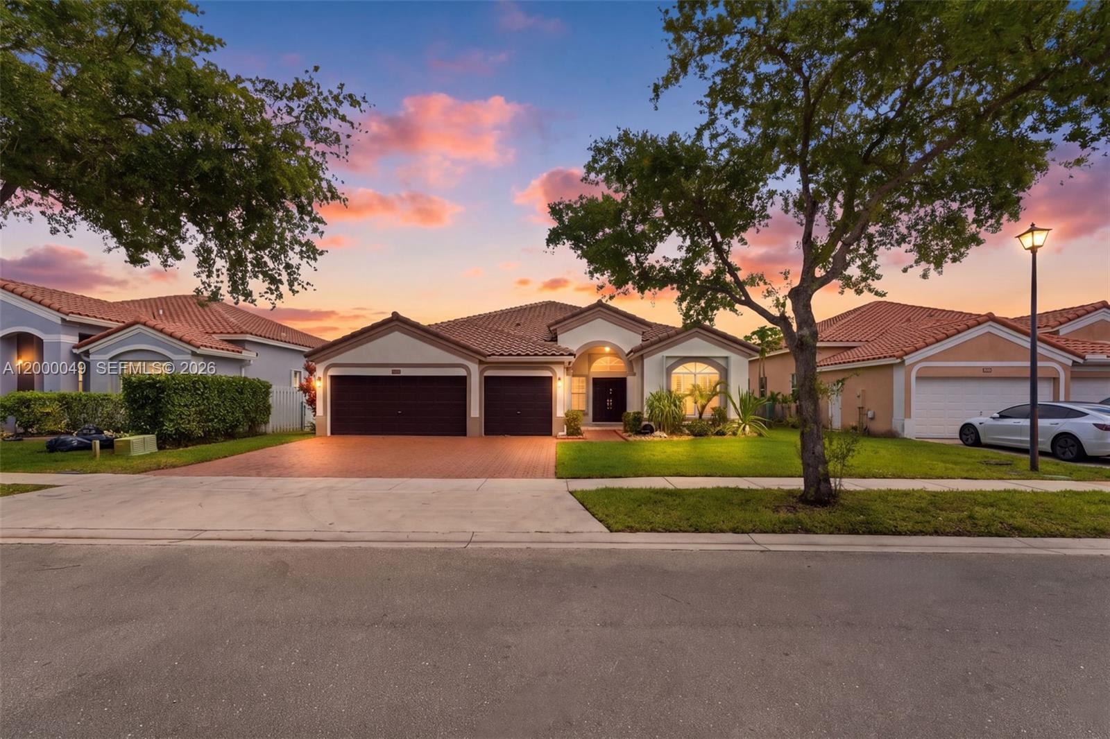 3653 SW 162nd Ave, Miramar FL 33027