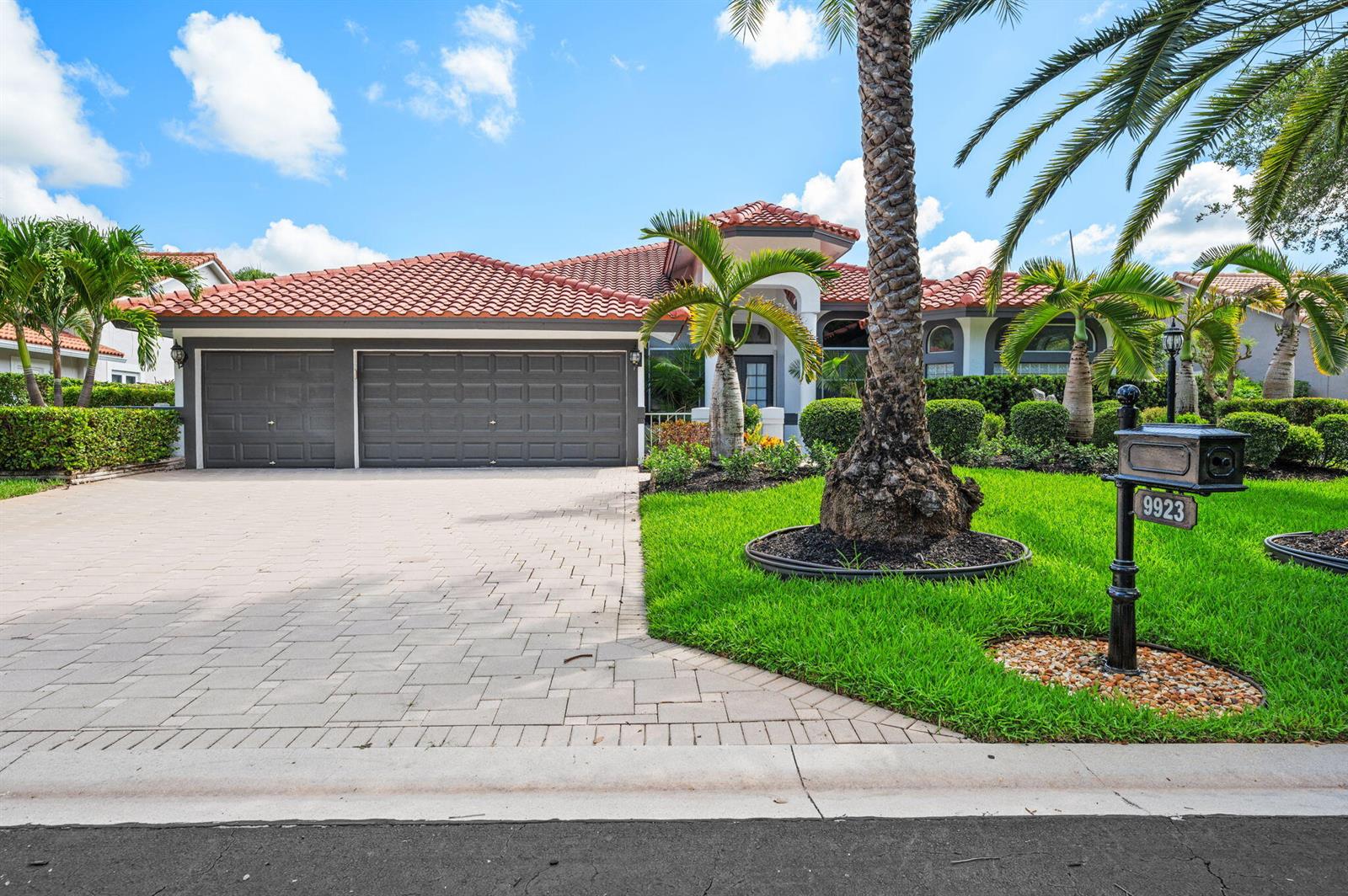 9923 NW 64th Court, Parkland FL 33076
