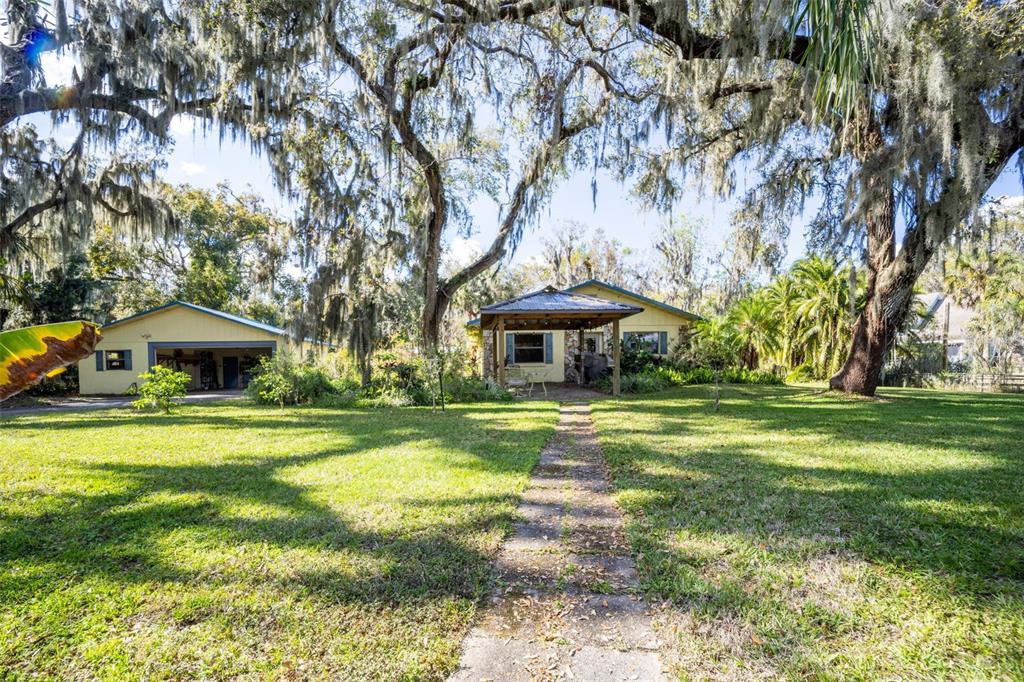 9415 CAT TRACK TRAIL