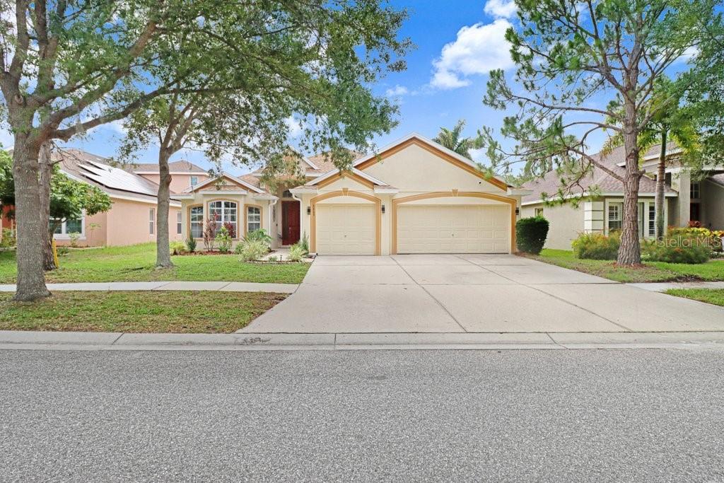 6803 CROMWELL GARDEN DRIVE