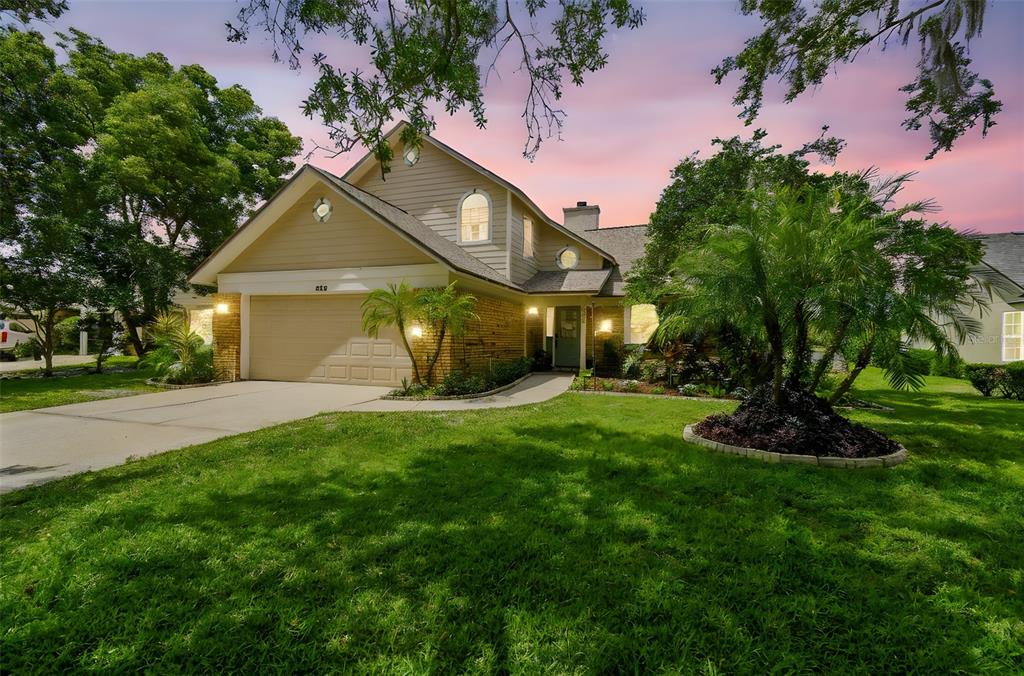 383 BRUSHWOOD LANE