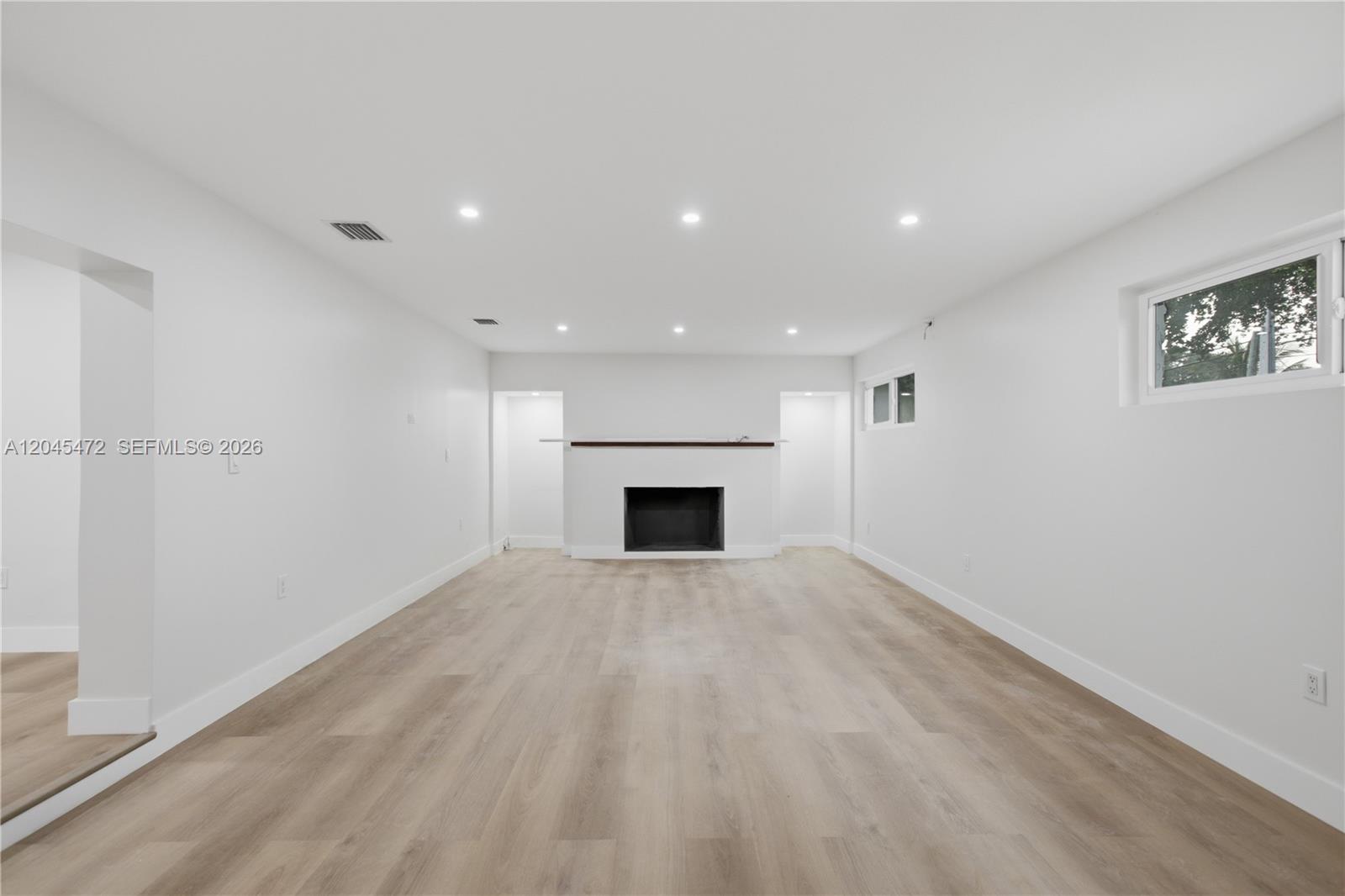 14325 NE 8th Ave, North Miami FL 33161