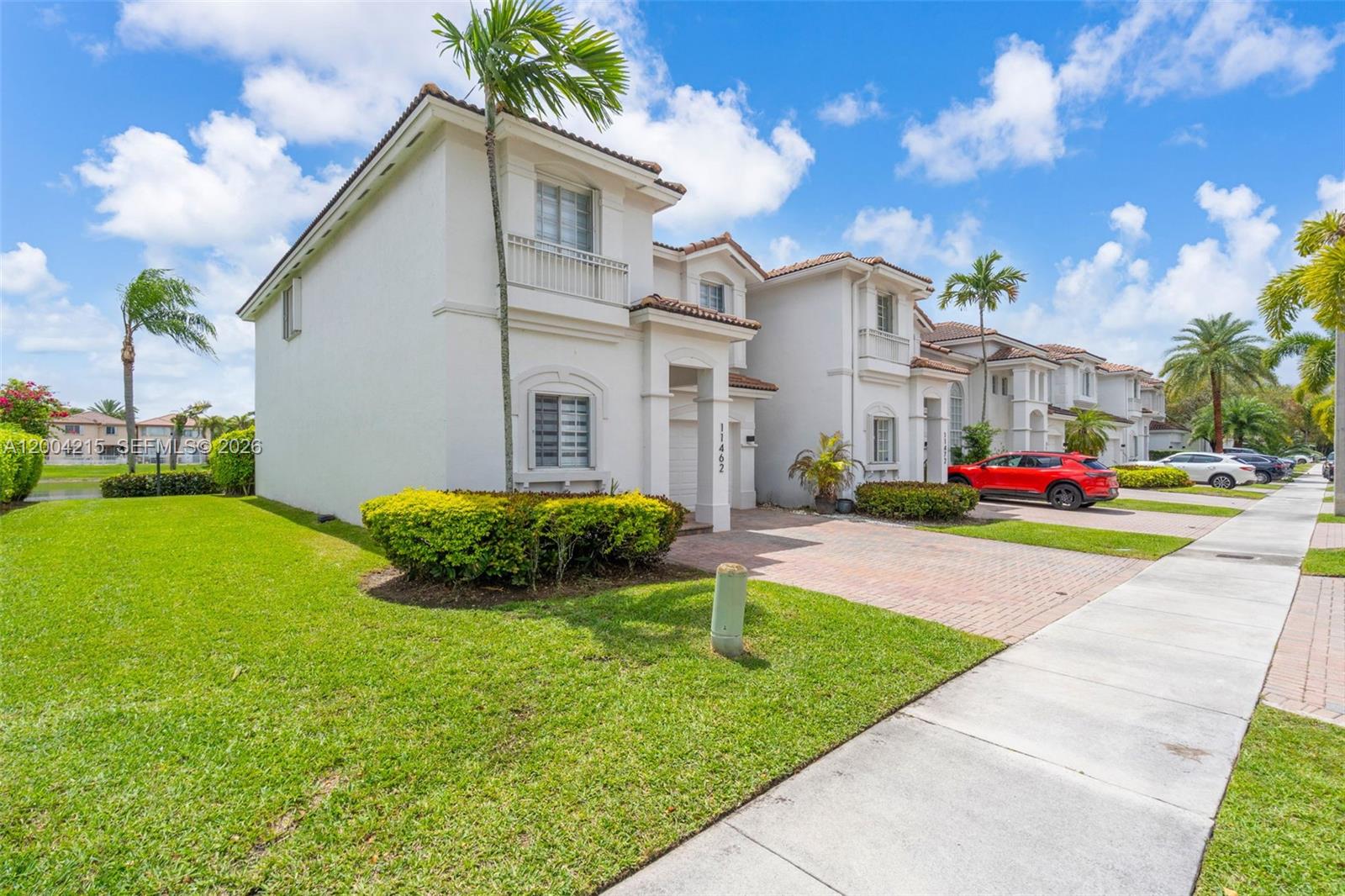 11462 NW 69th Ter, Doral FL 33178