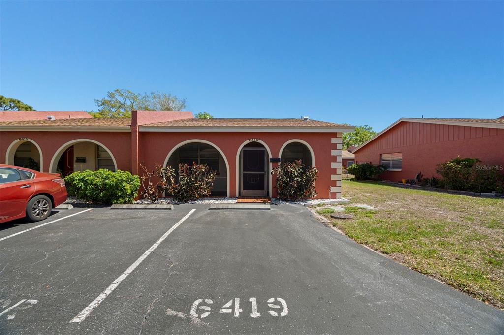 6419 BONNIE BAY CIRCLE N